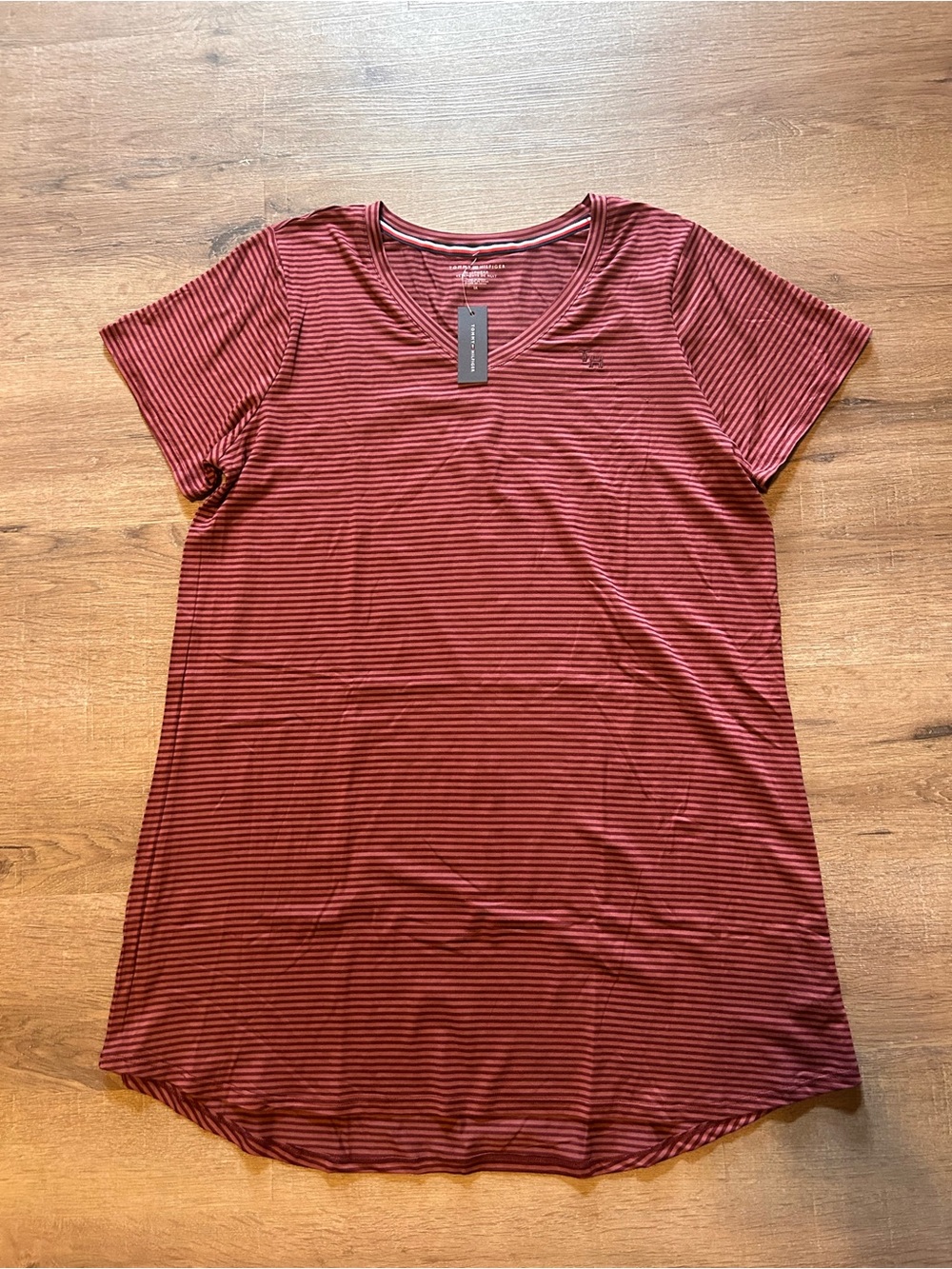 Tommy Hilfiger Sleepwear Nightshirt Womens Plus 1X Burgundy Striped V-Neck